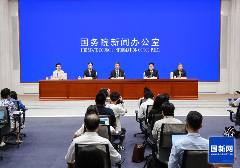 国新办举行“推动高质量发展”系列主题 新闻发布会（国家知识产权局）